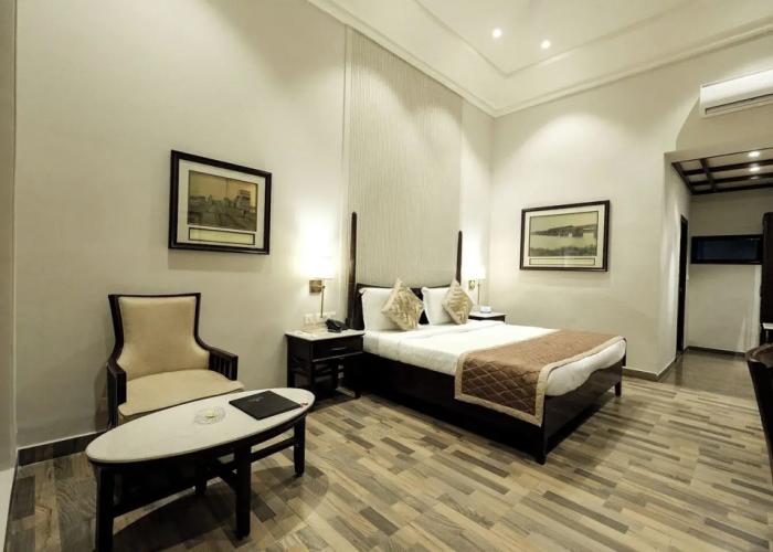 Chanakya BNR hotel