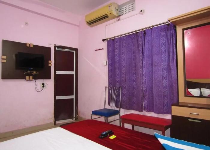 Goroomgo Puri Dham Lodge Puri