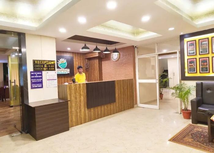 Goroomgo Grand Resort Puri