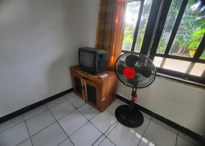 SPOT ON 93655 Home Stay Syariah Habibie