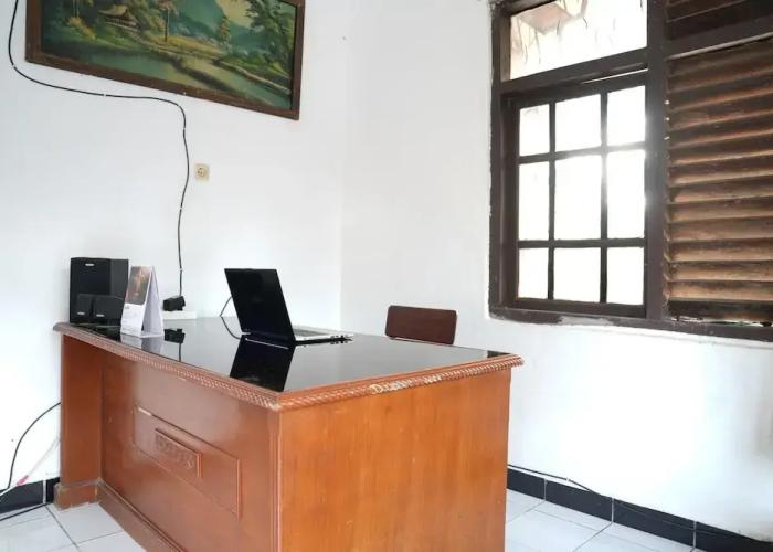 SPOT ON 93655 Home Stay Syariah Habibie