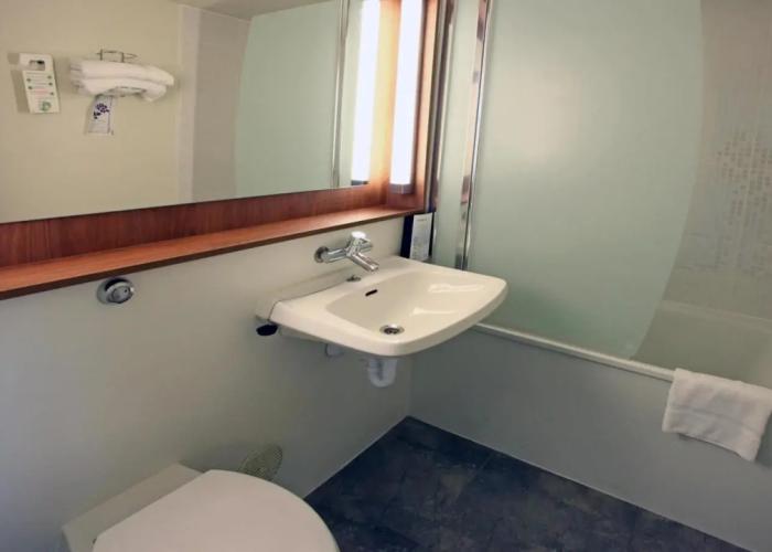 Hotel Campanile Angers Ouest - Beaucouzé