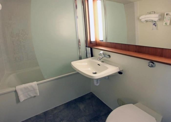 Hotel Campanile Angers Ouest - Beaucouzé
