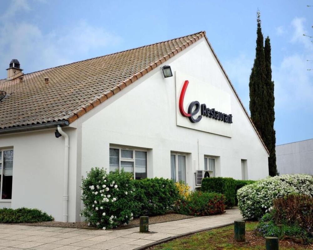 Campanile Lyon Est - Aéroport Saint Exupéry