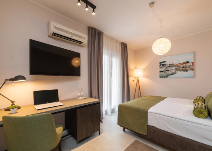 Rivalmare Boutique Hotel
