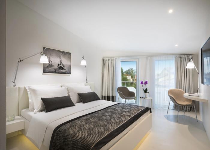 Rivalmare Boutique Hotel