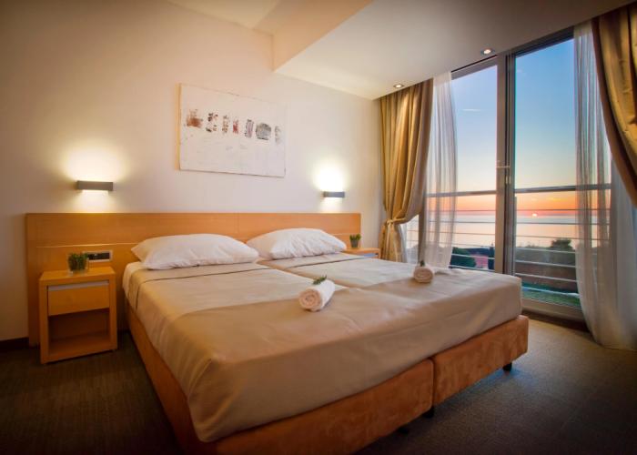 Aminess Vival Maestral Hotel