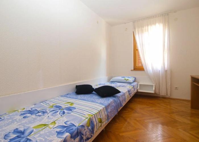 Apartment 1624