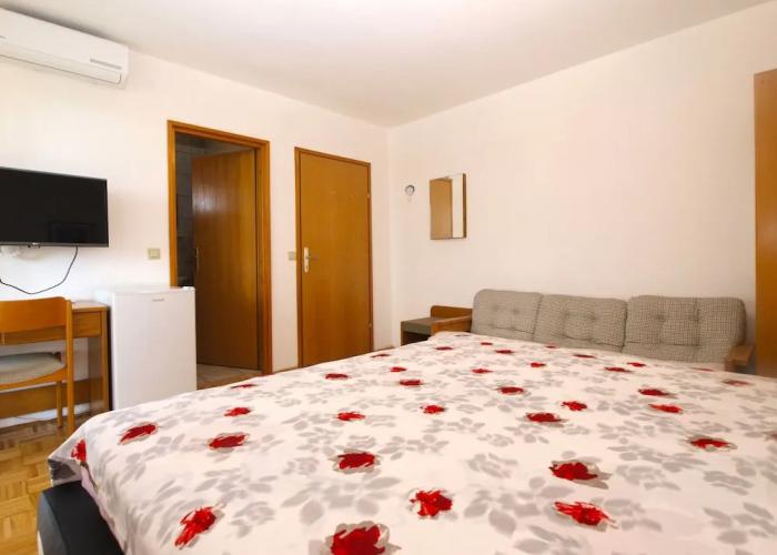 Apartment 1624