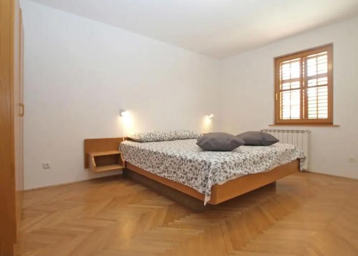 Apartment 1624