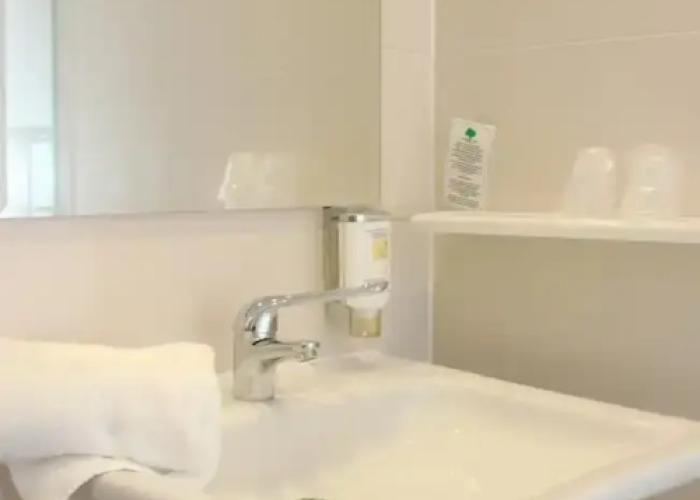 Arena Hotel