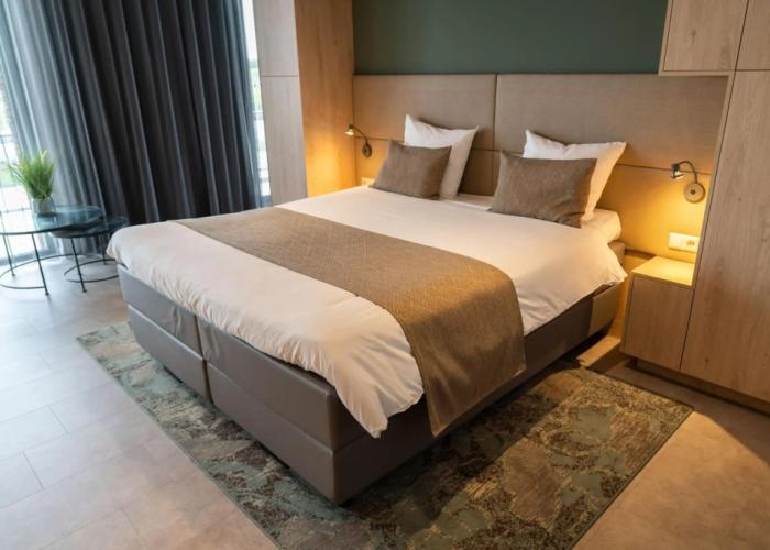 Hotel 46