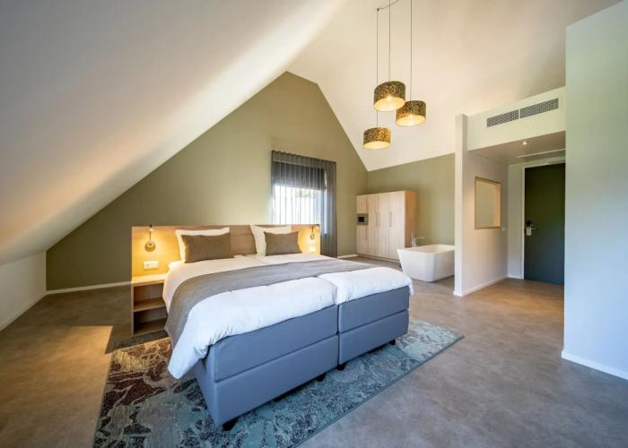 Hotel 46