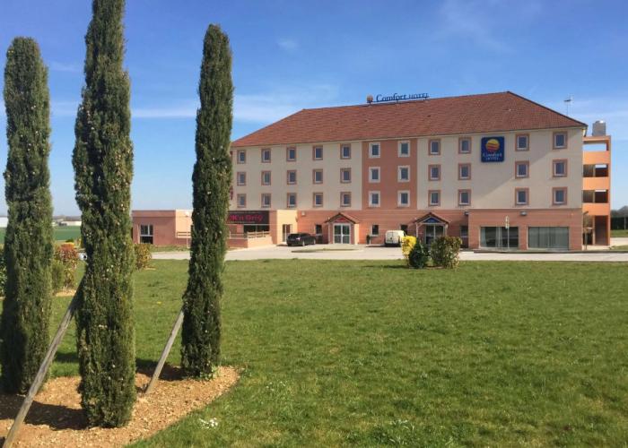 Kyriad Dijon Sud - Longvic