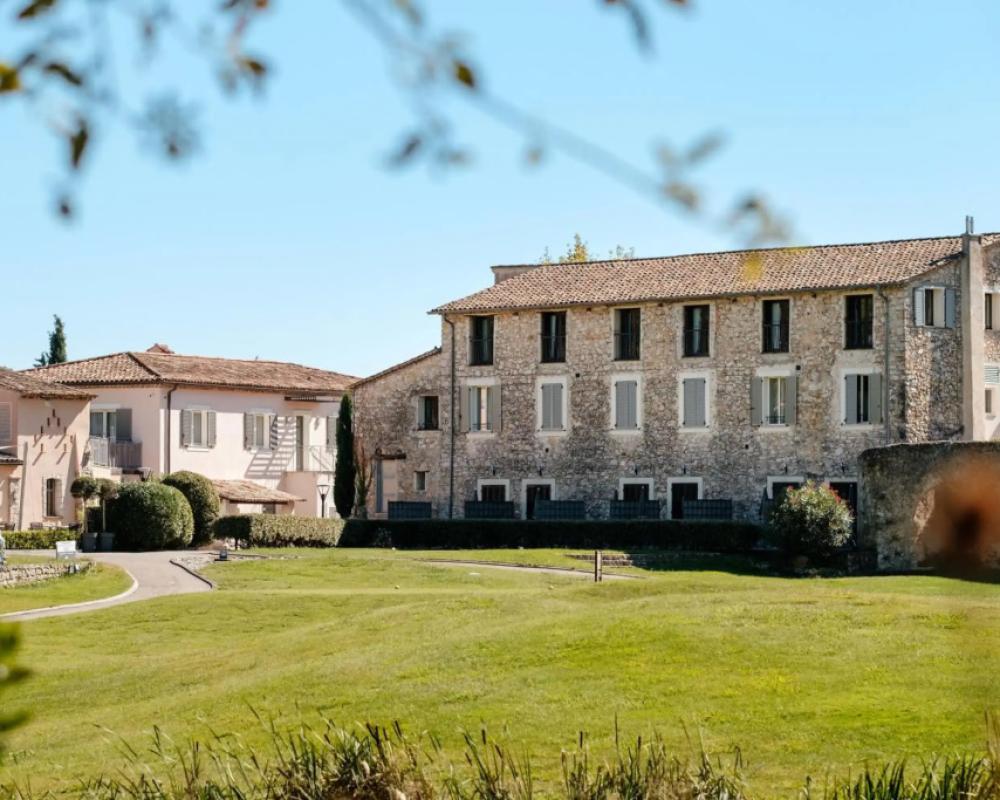 Hôtel Golf & Spa Château de la Bégude, The Originals Collection