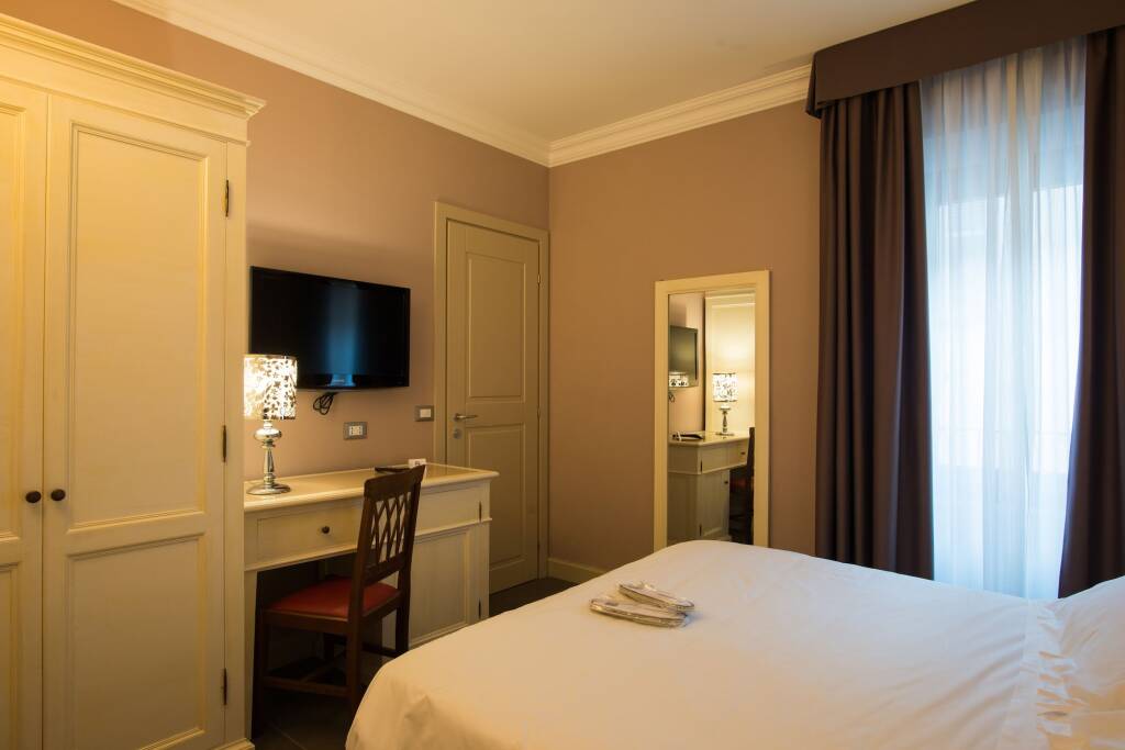 Palazzo dei Mercanti - Historical Residence