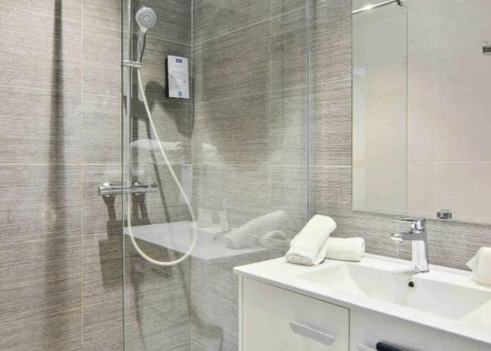 Appart'hôtel Kyriad Résidence Cabriès - Plan de Campagne