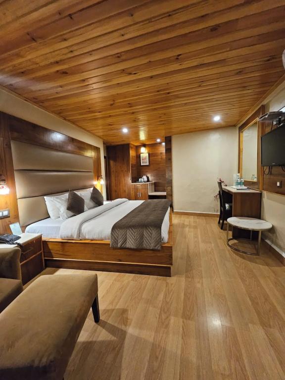 фото Hotel Mongas