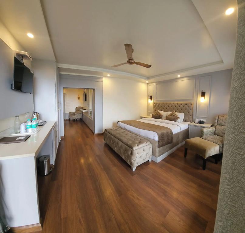фото Hotel Mongas
