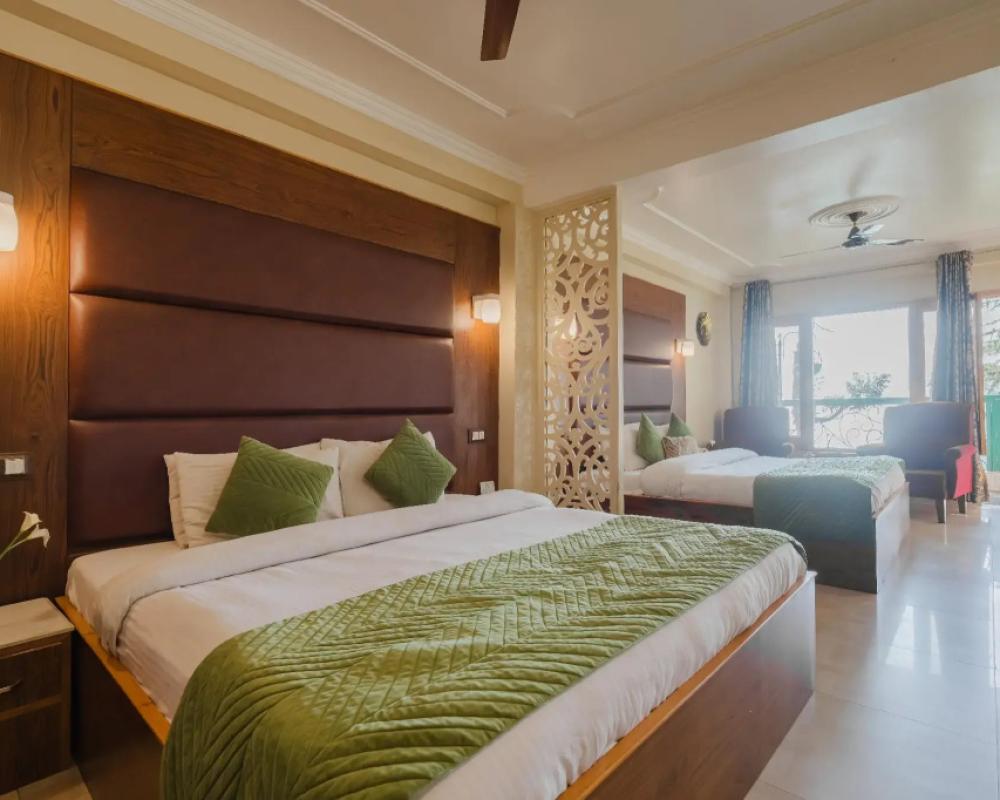 фото Hotel Mongas