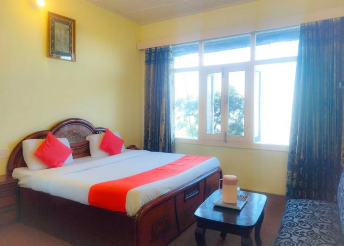 Hotel Surya Resort