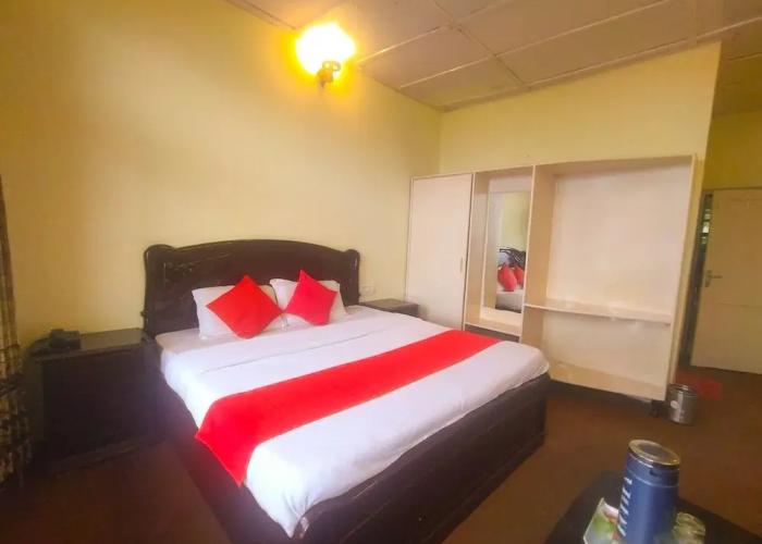Hotel Surya Resort