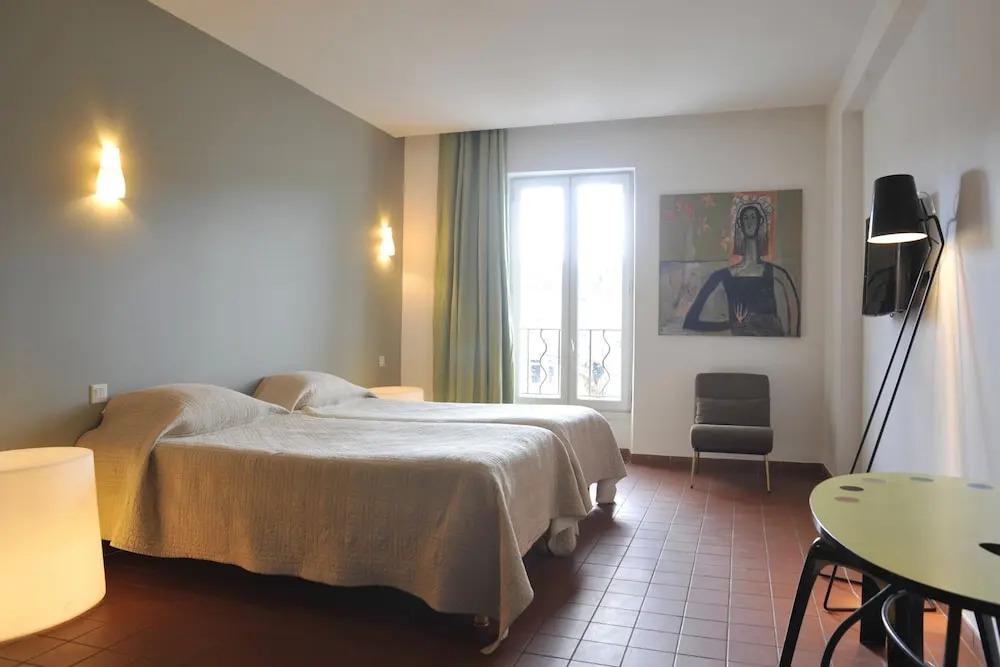 фото Hôtel  Burrhus