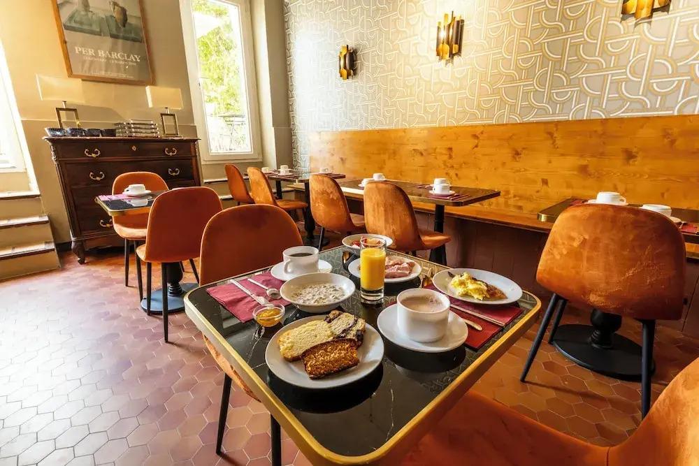 фото Hôtel  Burrhus