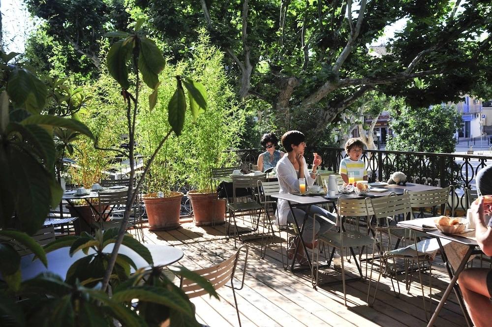 фото Hôtel  Burrhus