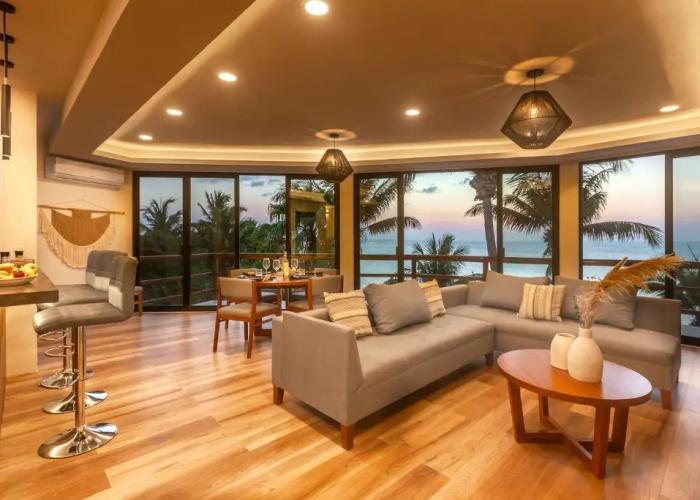 Beachfront Hotel La Palapa - Adults Only