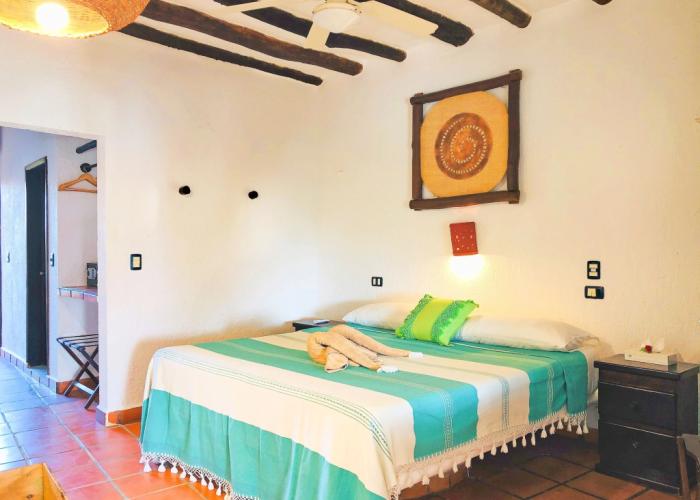 Beachfront Hotel La Palapa - Adults Only