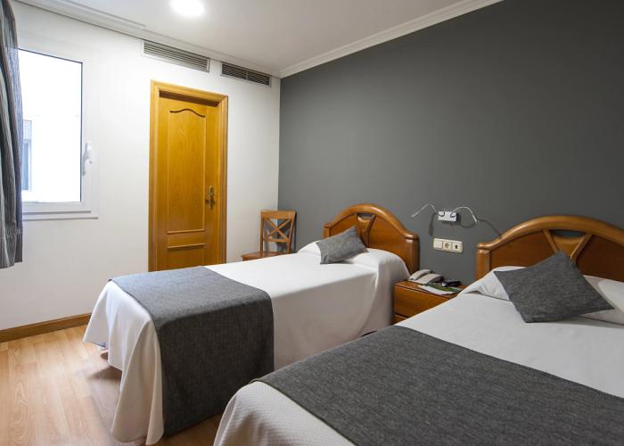 Iraipe Izaga Hostal