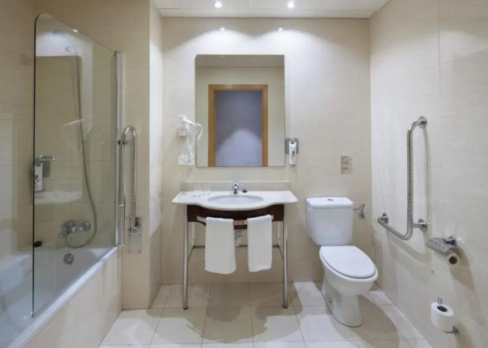 ibis Styles Pamplona Noain