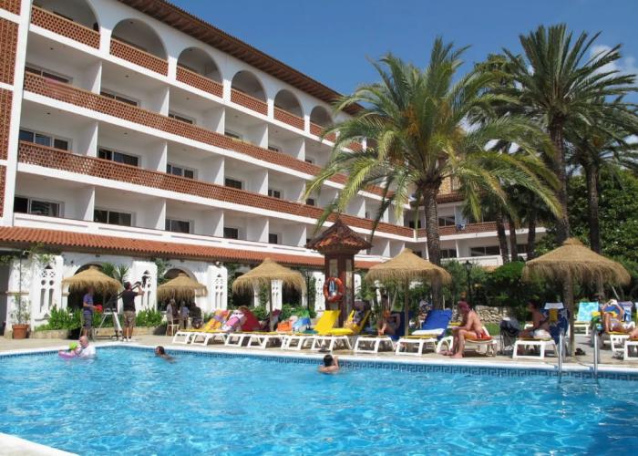Hotel 4R Gran Europe
