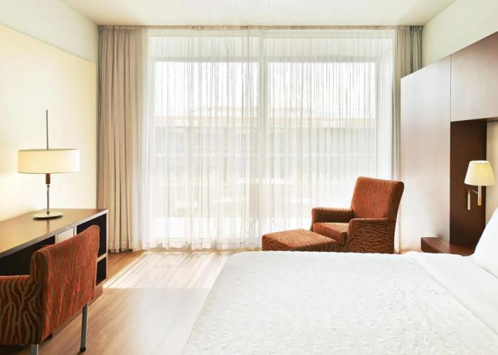 Le Meridien Ra Beach Hotel & Spa