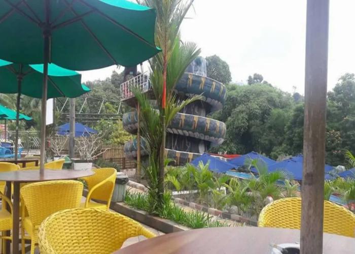 The Jhon's Cianjur Aquatic Resort