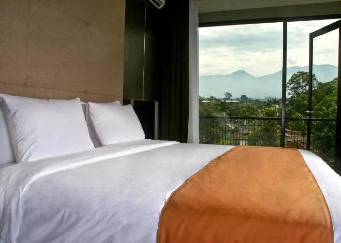Balcony Hotel Sukabumi