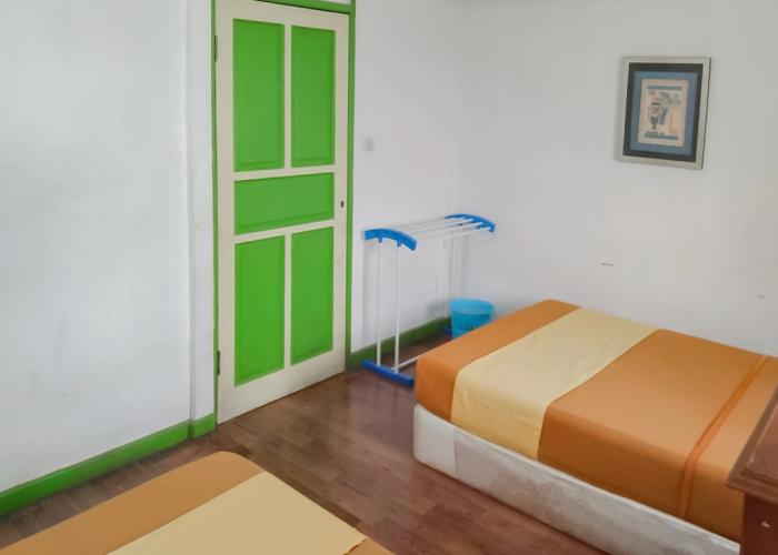 Villa Anyelir Yustik