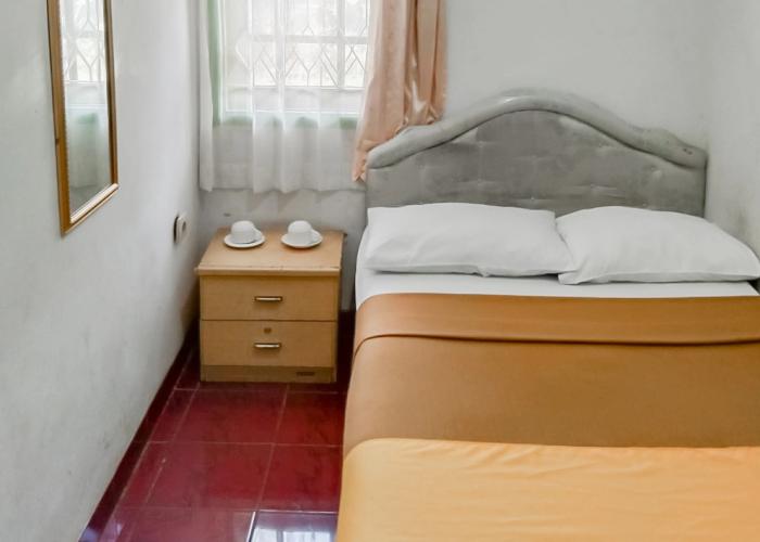 Villa Anyelir Yustik