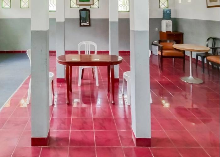 Villa Anyelir Yustik