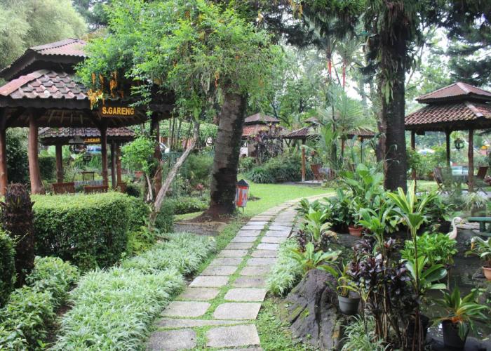 Taman Sari Hotel Dan Resort
