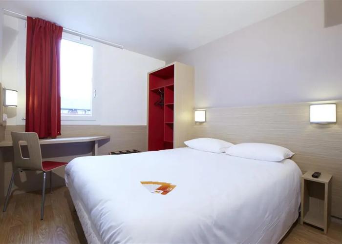 B&B HOTEL Saint-Witz Roissy