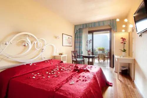 Villa Madrina Lovely and Dynamic Hotel