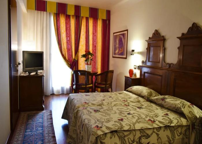 Villa Madrina Lovely and Dynamic Hotel