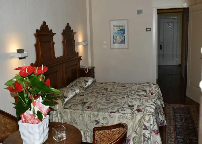 Villa Madrina Lovely and Dynamic Hotel