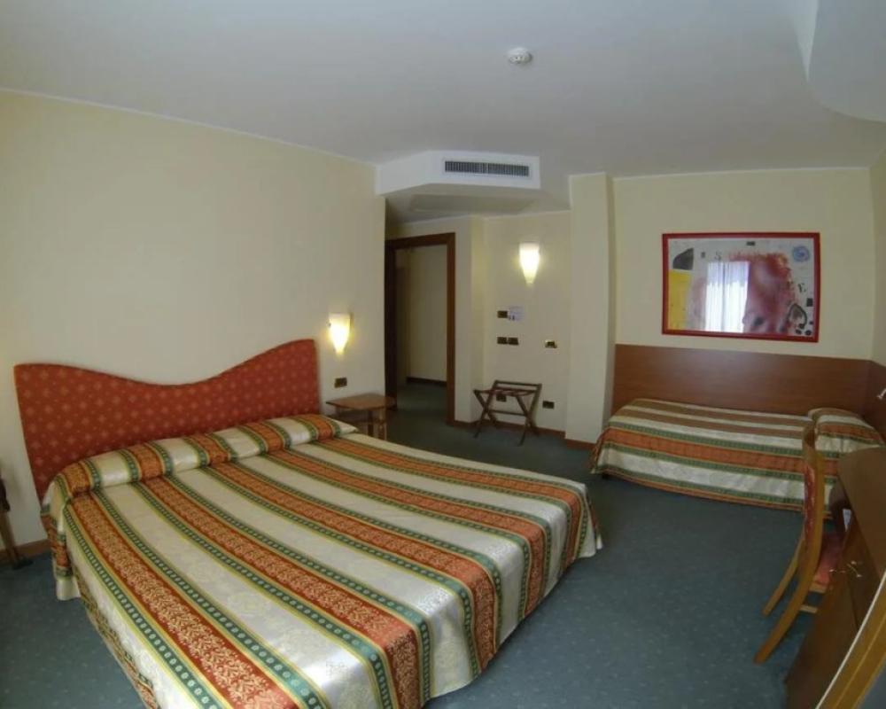 фото Hotel Miro