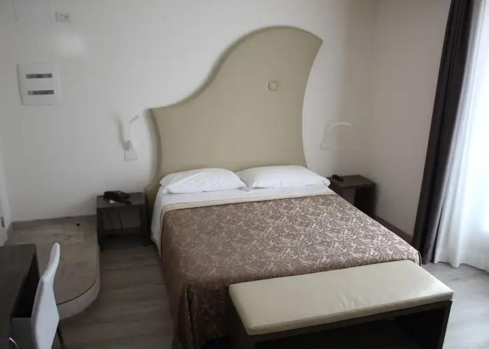 Hotel Italia