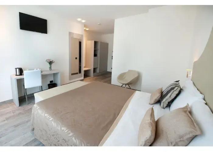 Hotel Italia