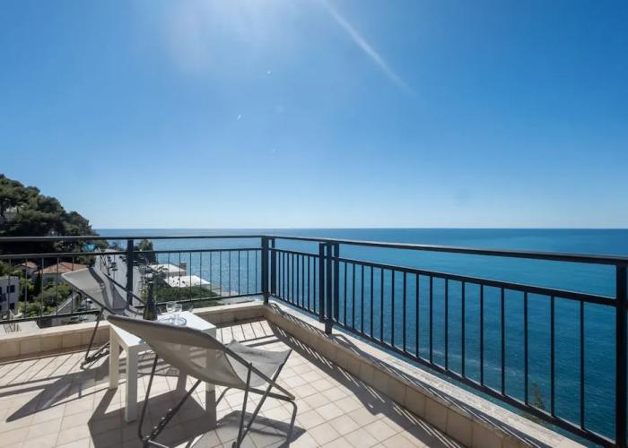 Sky Sea Apartment by Wonderful Italy