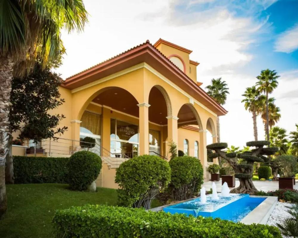 Ohtels La Hacienda